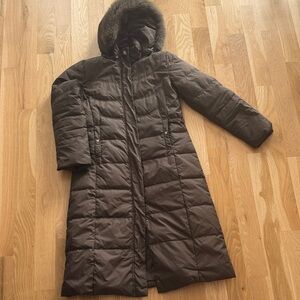 Steve by Searle Women's Brown Hooded Down Puffer Coat Medium Fur lined hood